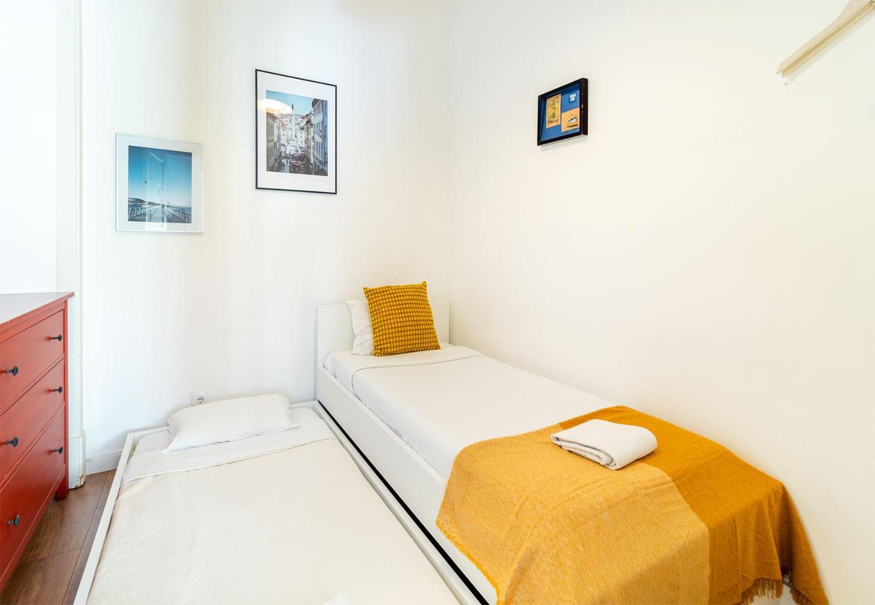 Chagas 17 By Central Hill Apartments Lisbon Room photo